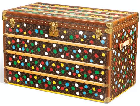 louis vuitton trunk painting